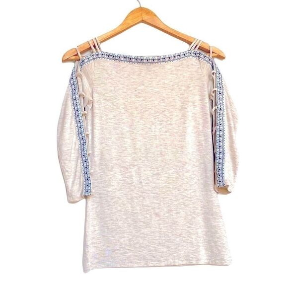 Jessica Simpson Oatmeal Open Arm Ribbon Detail - Picture 1 of 4